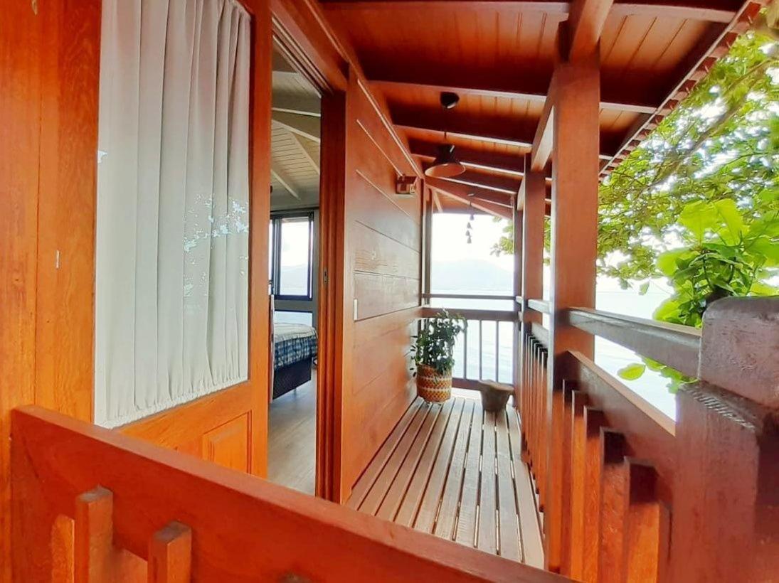 Studio Casa Da Arvore, Pe Na Areia, Ribeirao Da Ilha, フロリアノポリス エクステリア 写真